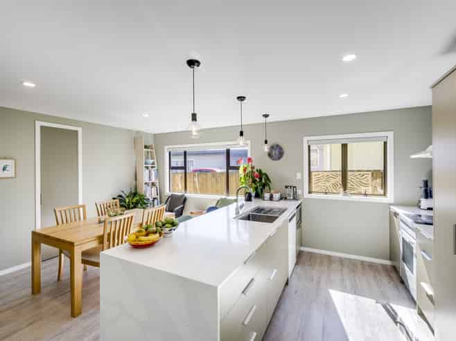 329 Westminster Avenue, Tamatea