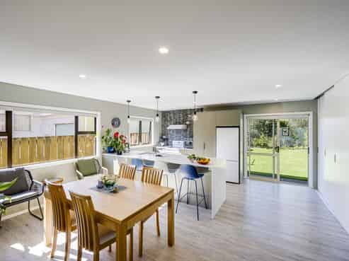 329 Westminster Avenue, Tamatea