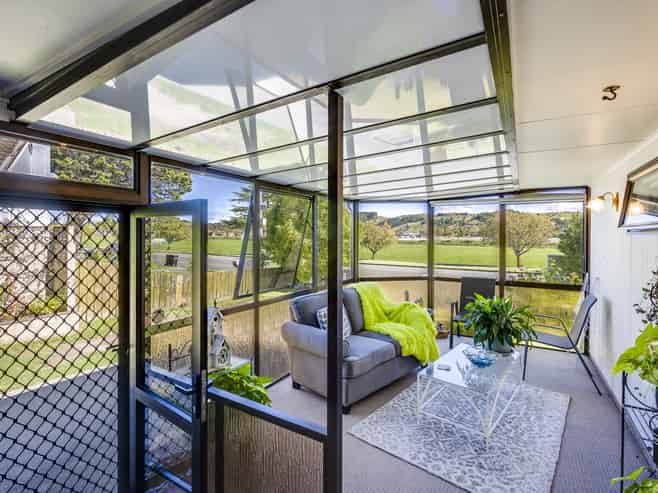 329 Westminster Avenue, Tamatea