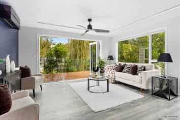 12H Relko Crescent, Torbay