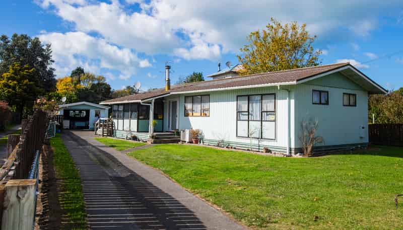 244 Lytton Road, Elgin