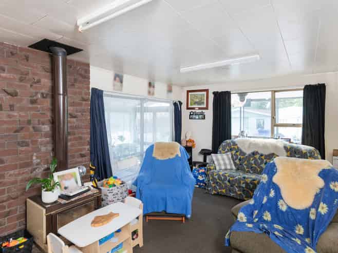 244 Lytton Road, Elgin