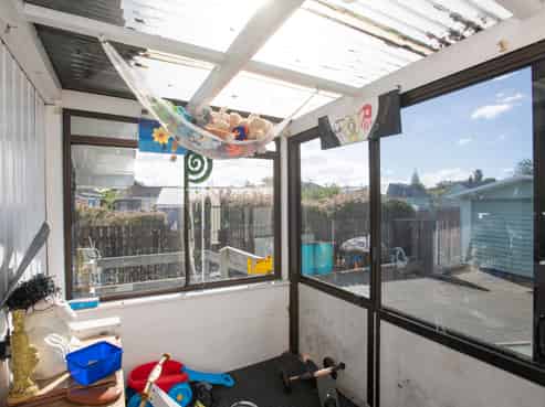 244 Lytton Road, Elgin