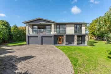 39 Marshall Avenue, Richmond Heights