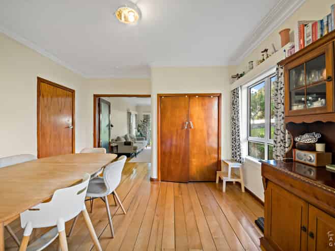 86 Valley Road, Mount Eden