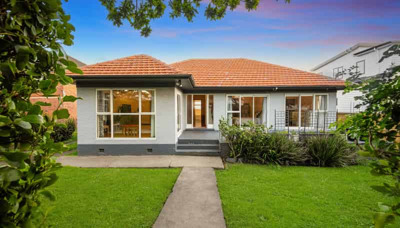 86 Valley Road, Mount Eden