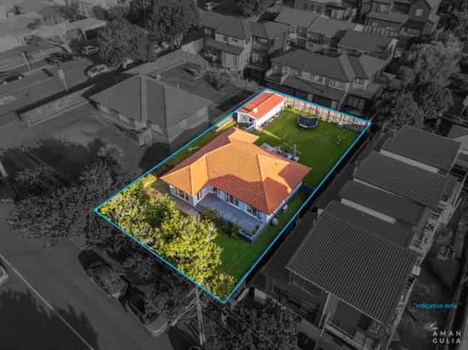 86 Valley Road, Mount Eden