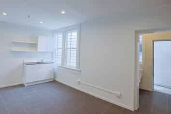 Affordable Ponsonby Road retail!