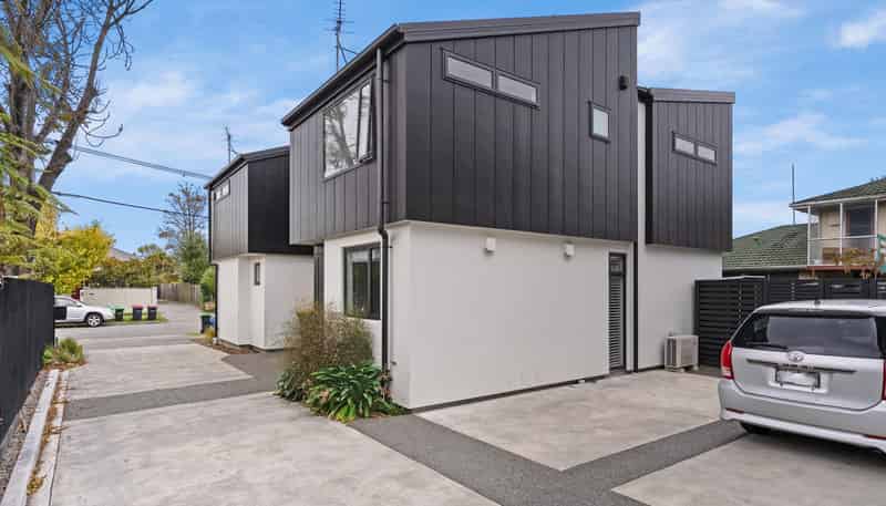 16B Champion Street, Saint Albans