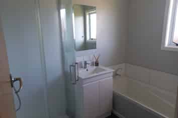 12 Hamlet Street, Stratford