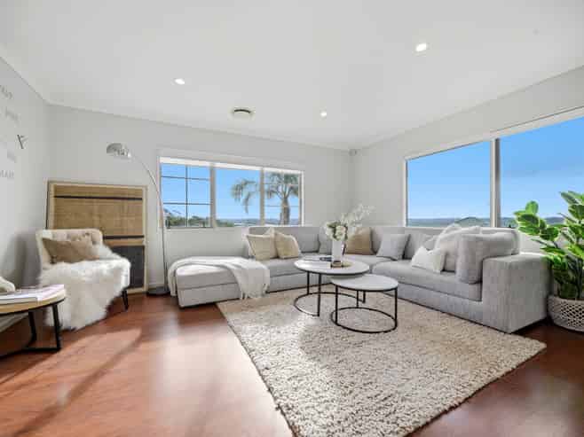 32 Canary Place, Unsworth Heights