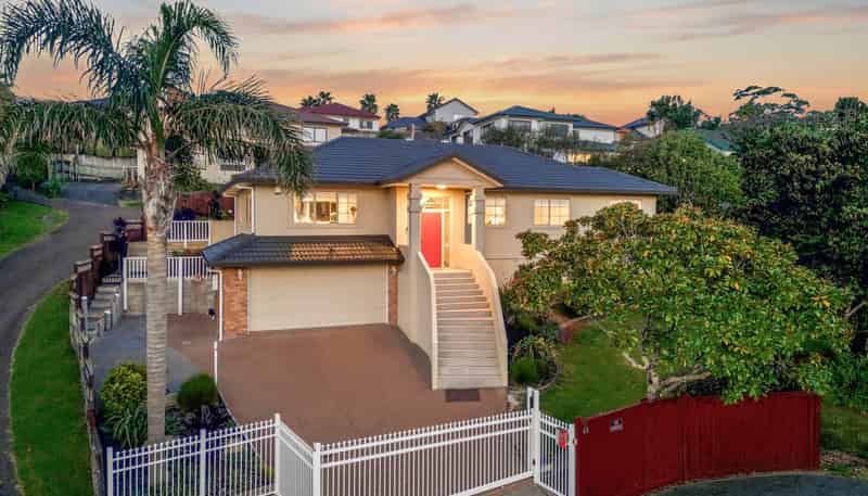32 Canary Place, Unsworth Heights