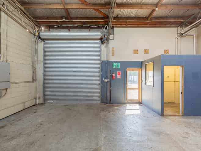 Ready-to-Go Industrial Warehouse + Secure Yard