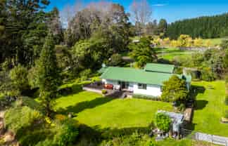 888 Kakariki Farm Road, Kotemaori