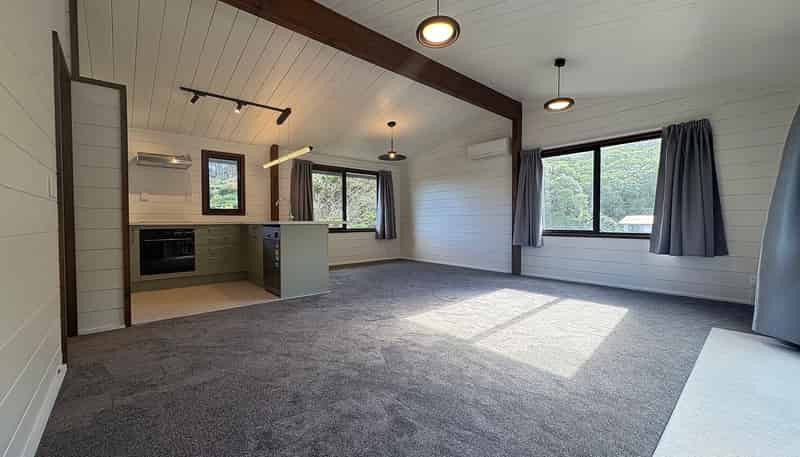 22 Percy Dyett Drive, Karori