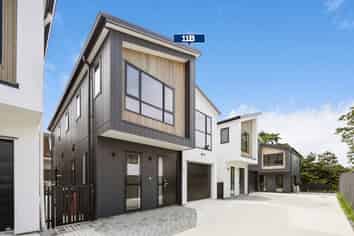11B Norman Lesser Drive, Saint Johns
