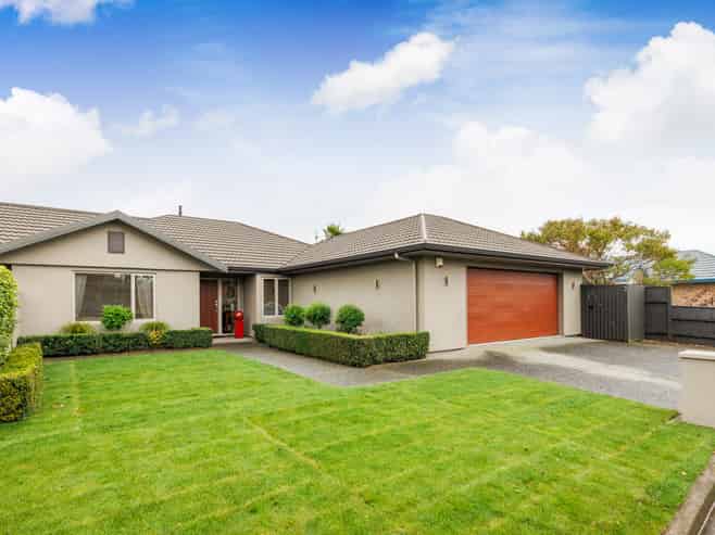 3 Lourie Way, Fitzherbert