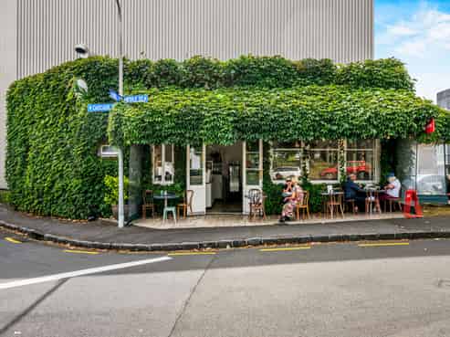 Freemans Bay Standout - Rarely Available