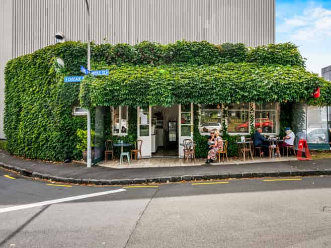 Freemans Bay Standout - Rarely Available