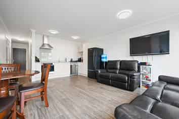 59 Chiefs Court, Hamilton East