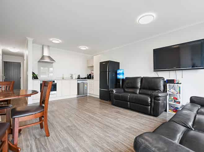 59 Chiefs Court, Hamilton East