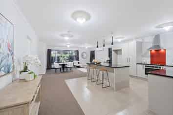 16 Waiarohia Place, Hobsonville