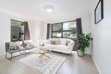 16 Waiarohia Place, Hobsonville