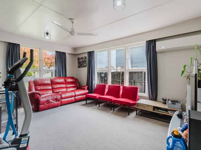 38 Douglas Crescent, Fairfield