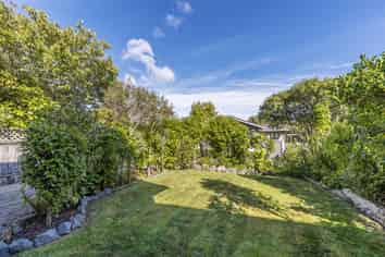 3 Tedder Way, Karori