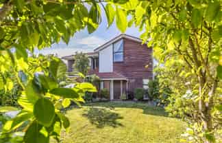 3 Tedder Way, Karori