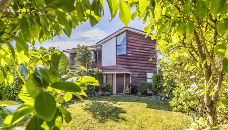 3 Tedder Way, Karori