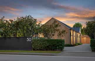 50 Heaton St, Merivale