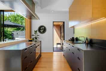 50 Heaton St, Merivale