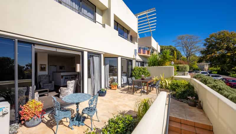 7/27 Shelbourne Street, Nelson City