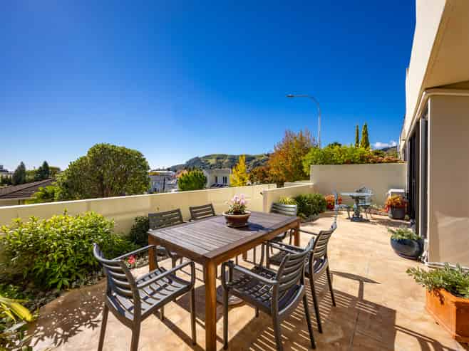 7/27 Shelbourne Street, Nelson City