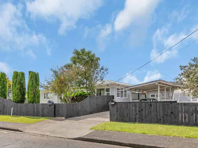 8A Denby Crescent, Tikipunga