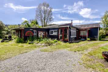 464 Stafford Loop Road, AWATUNA