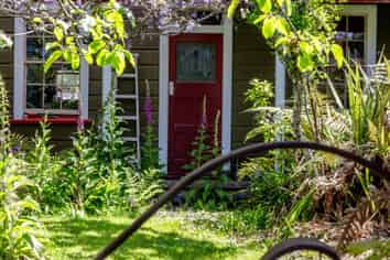 464 Stafford Loop Road, AWATUNA