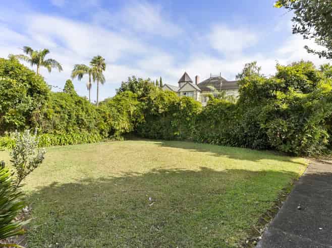 2 Cremorne Street, Herne Bay