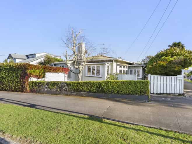2 Cremorne Street, Herne Bay