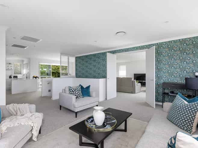 56 Grovenor Drive, Orewa