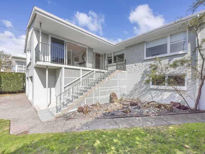 61 Awatere Avenue, Beerescourt