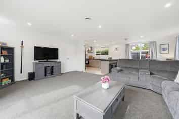 22 Gibbs Drive, Woodend