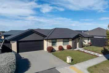 74A Shillingford Boulevard, Rolleston