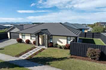 74A Shillingford Boulevard, Rolleston