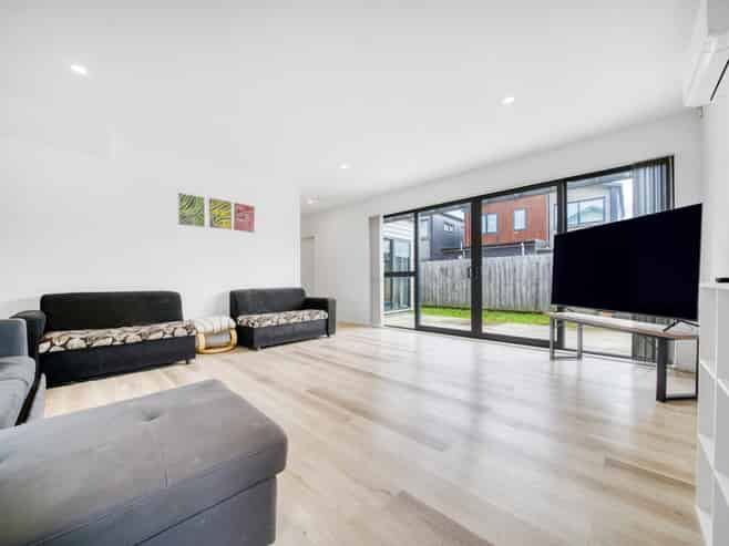 190 Walters Road, Takanini