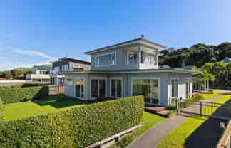 41 Moana Road, Okitu