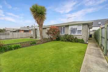 2/8 Dover Street, Saint Albans