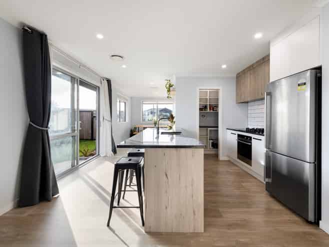 9 Kowaro Street, Rototuna North