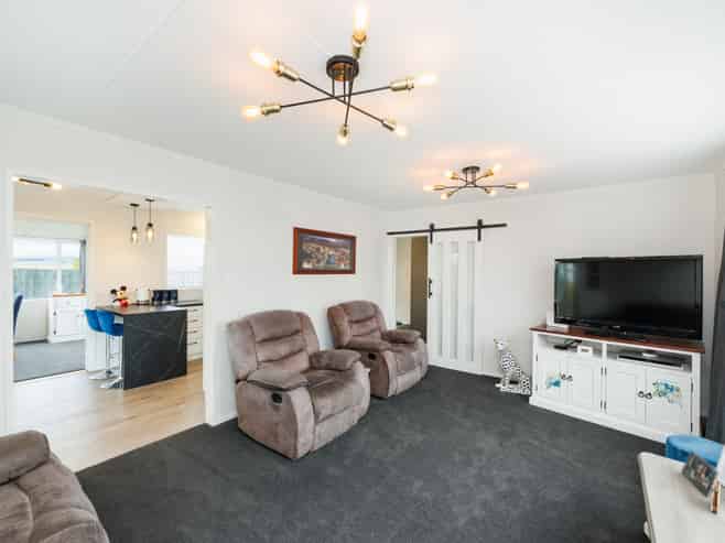 32 Leander Place, Milson